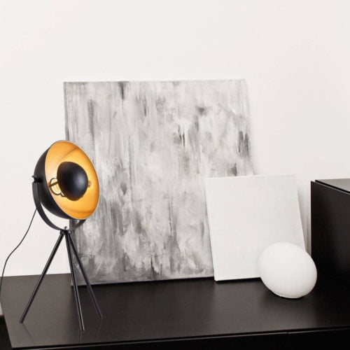 Lampe Projecteur Trépied FLINT Noir Mate Intérieur Doré en Métal Lampe Projecteur Trépied FLINT Noir Mate Intérieur Doré en Métal