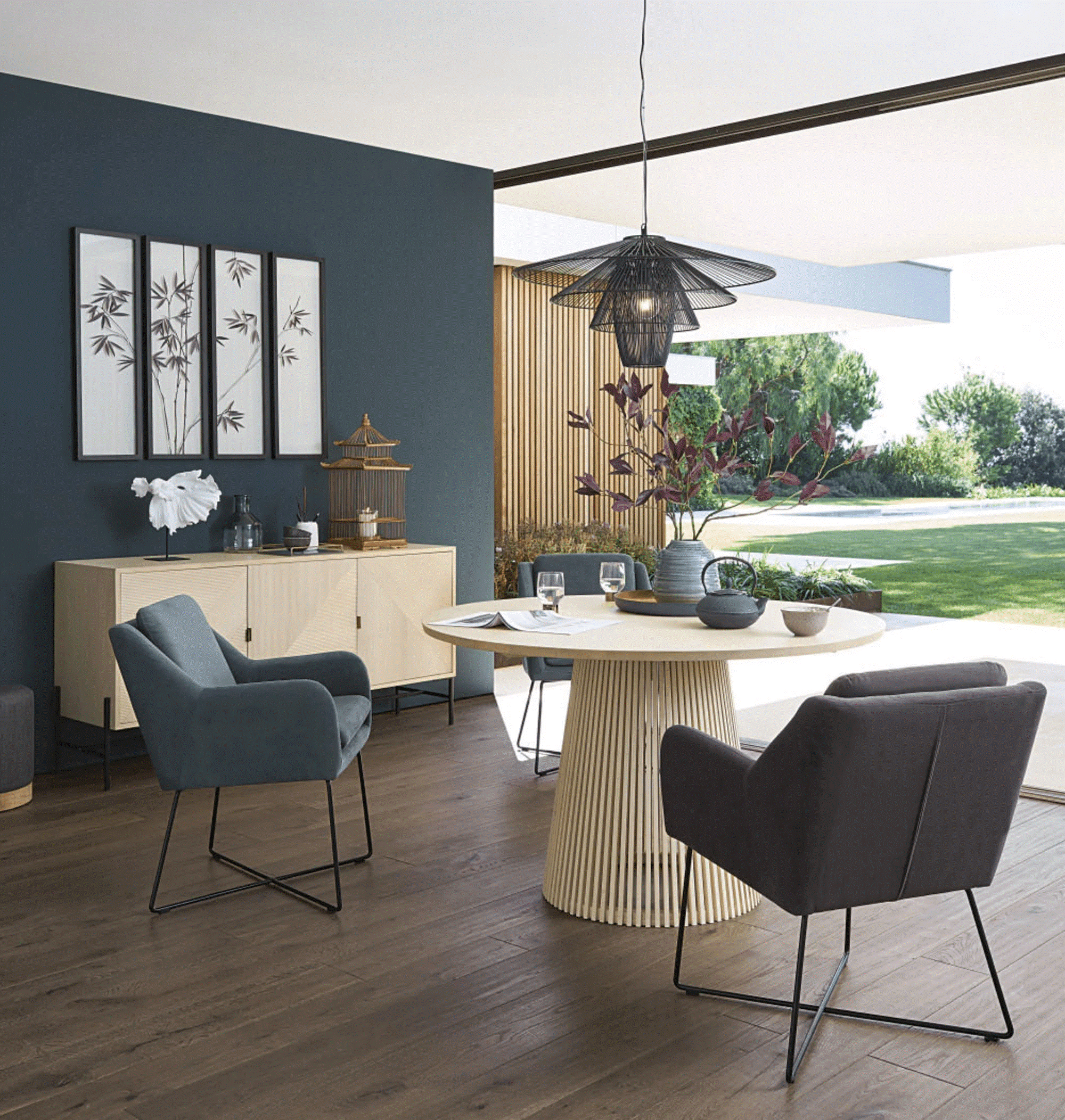 L'art de choisir la table parfaite pour votre intérieur3