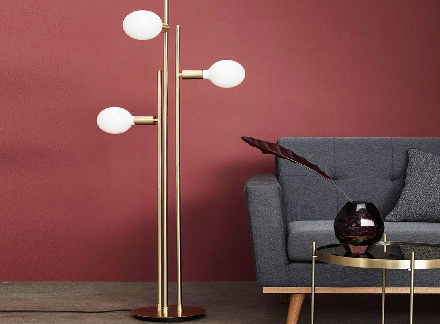 Découvrez notre collection de lampadaires modernes LED